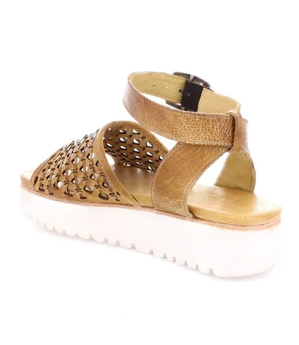Brisa Cashew Dip Dye Sandals